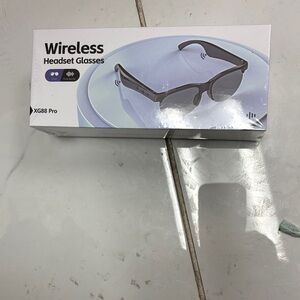 Wireless Audio Glasses - Black